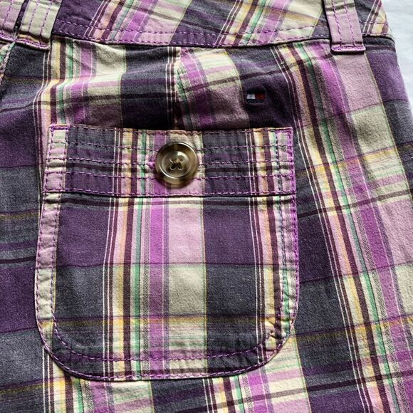 Tommy Hilfiger Women’s Lavender plaid shorts cuffed Size 4 - Picture 7 of 7